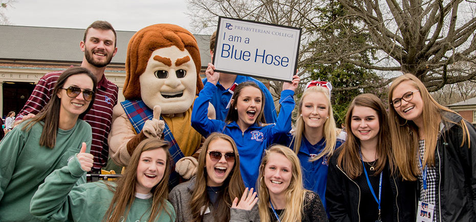 Accepted Students Day | Scotty with Students | Blue Hose Blog | Presbyterian College | Clinton SC