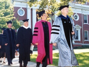Dr. John Elrod ’62, former President of Washington and Lee University, representing Institutions of Higher Learning followed by John Carroll Moylan ’84, representing Harvard University in the 1998 Inaugural Procession