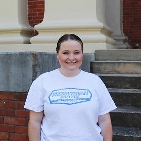 Headshot of orientation leader, Megan Bagwell