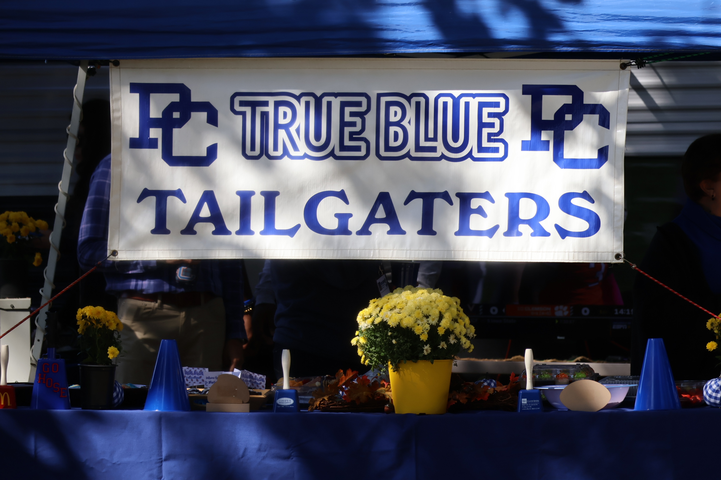True Blue Tailgate sign