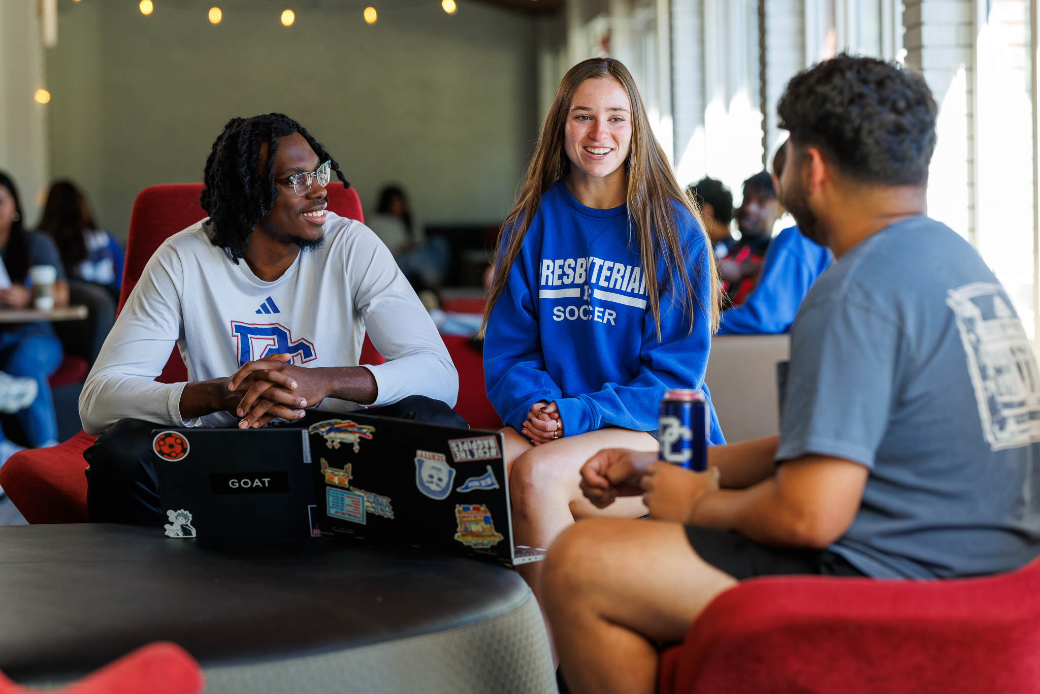 Students talking and laughing at Presbyterian College