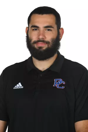 Daniel Kalai headshot