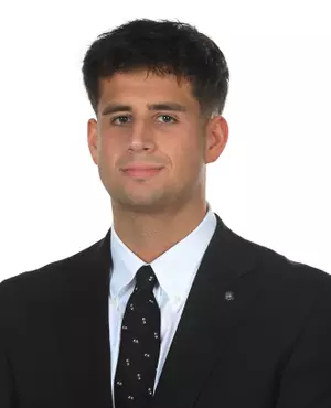 Grant Raedle headshot
