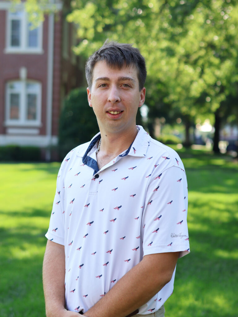 Bryson Metts headshot on Presbyterian College's campus in South Carolina.
