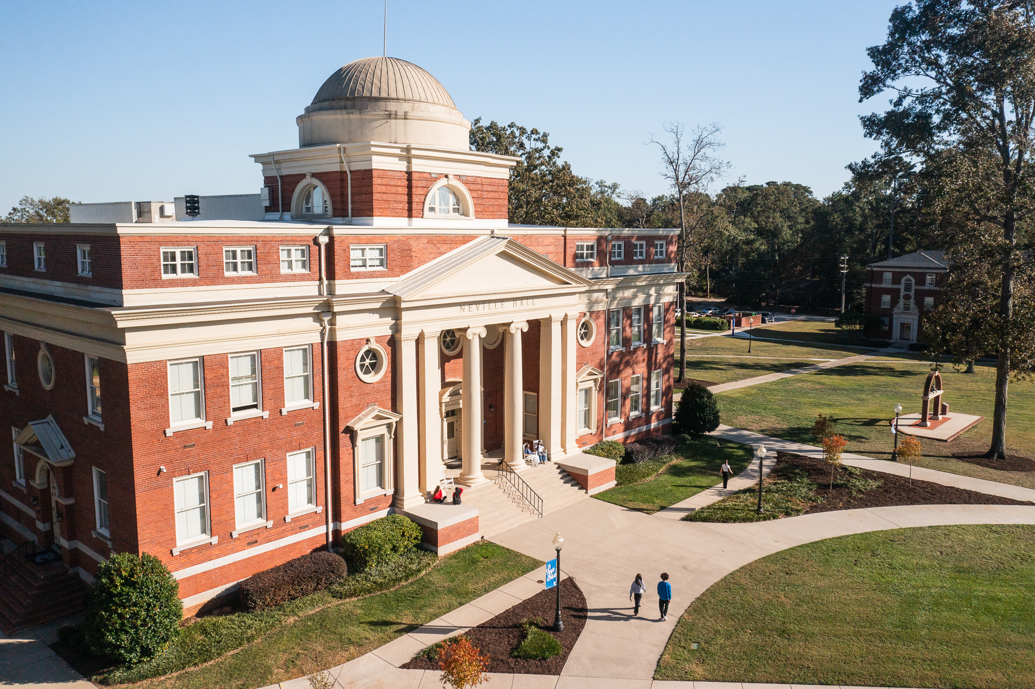 Photo of Neville Hall at Presbyterian College