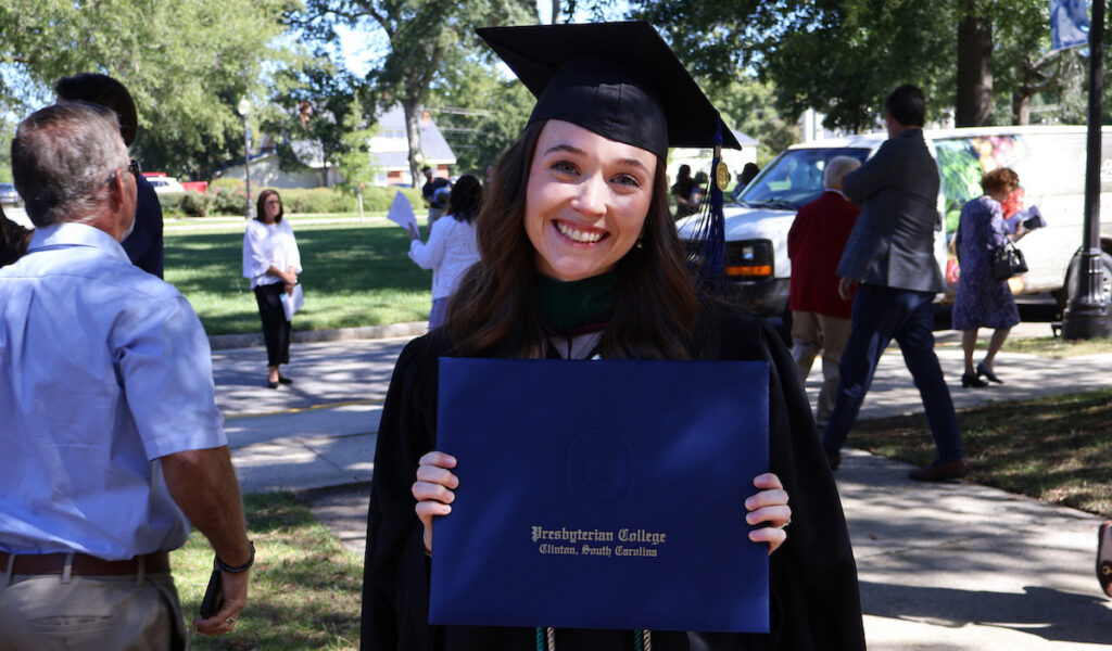 Physician assistant graduate Hannah Beth Wootten, 2026 Clinical Crusher and class valedictorian.