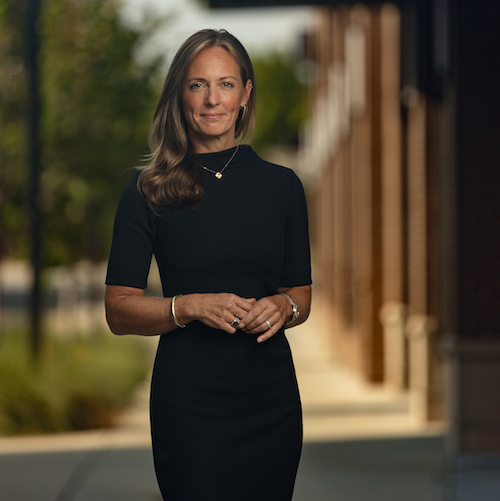 PC alumna Liz Wolverton '96