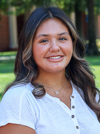 Nicole Paz - Student Ambassador